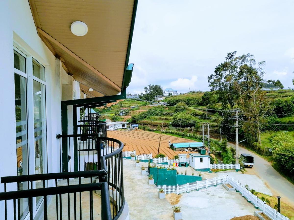 Moon Plains Luxury Apartments 努沃勒埃利耶 外观 照片