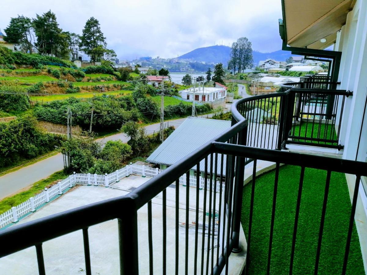 Moon Plains Luxury Apartments 努沃勒埃利耶 外观 照片