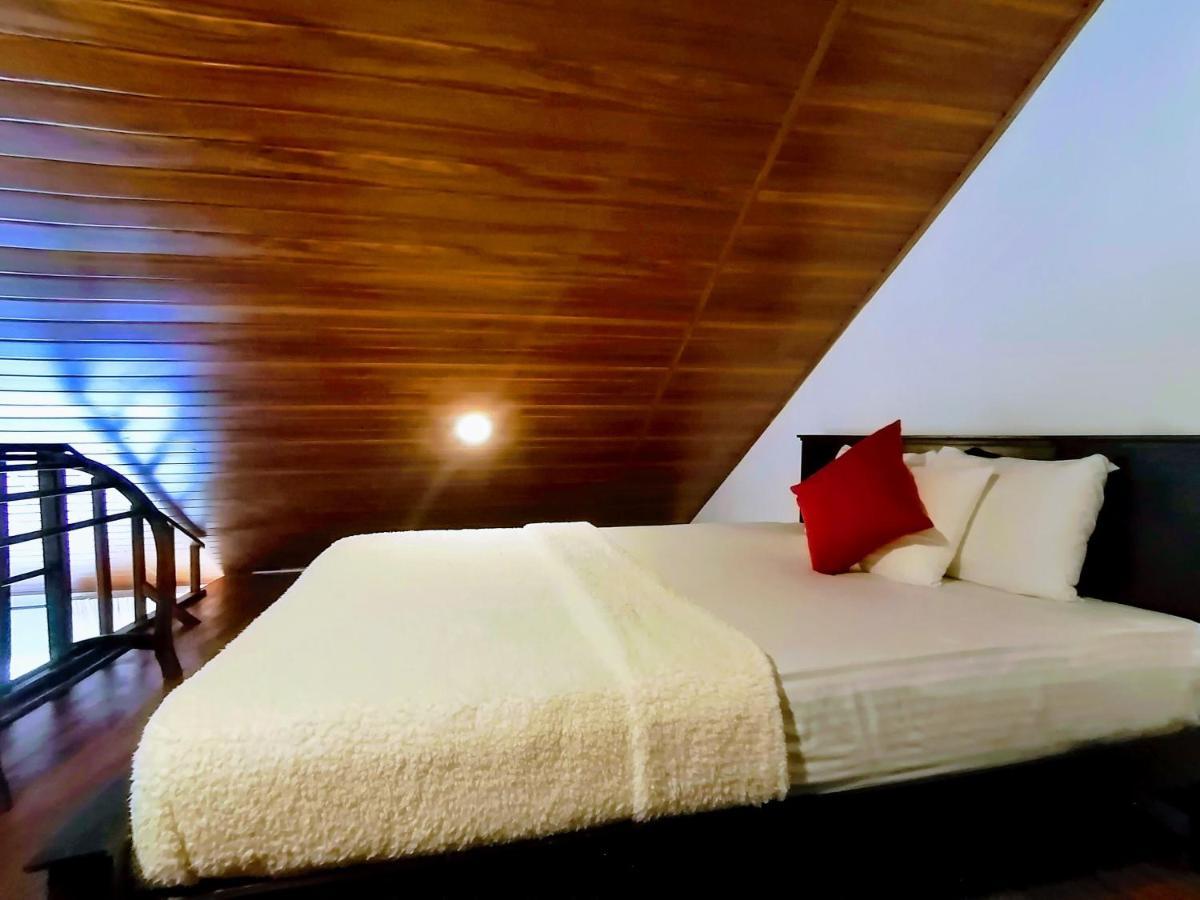 Moon Plains Luxury Apartments 努沃勒埃利耶 外观 照片