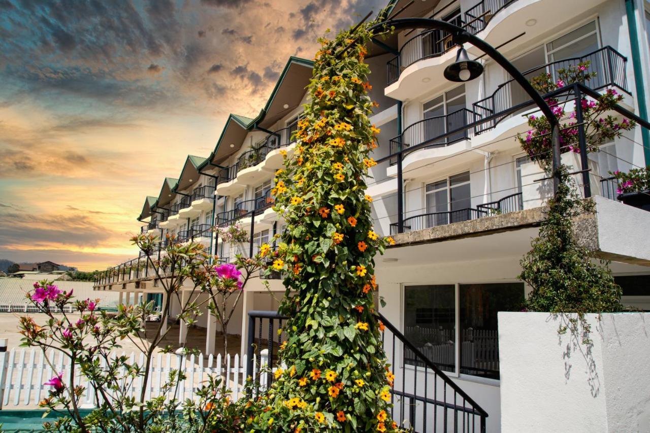 Moon Plains Luxury Apartments 努沃勒埃利耶 外观 照片