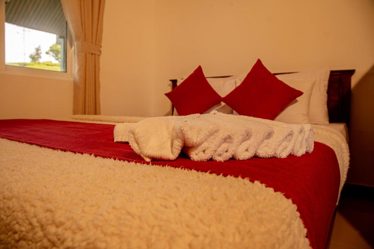 Moon Plains Luxury Apartments 努沃勒埃利耶 外观 照片