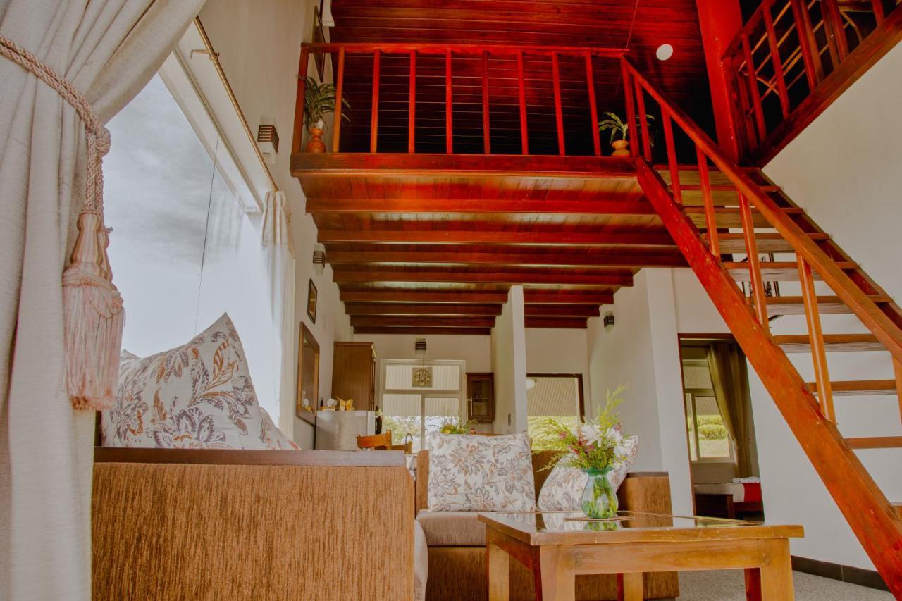 Moon Plains Luxury Apartments 努沃勒埃利耶 外观 照片