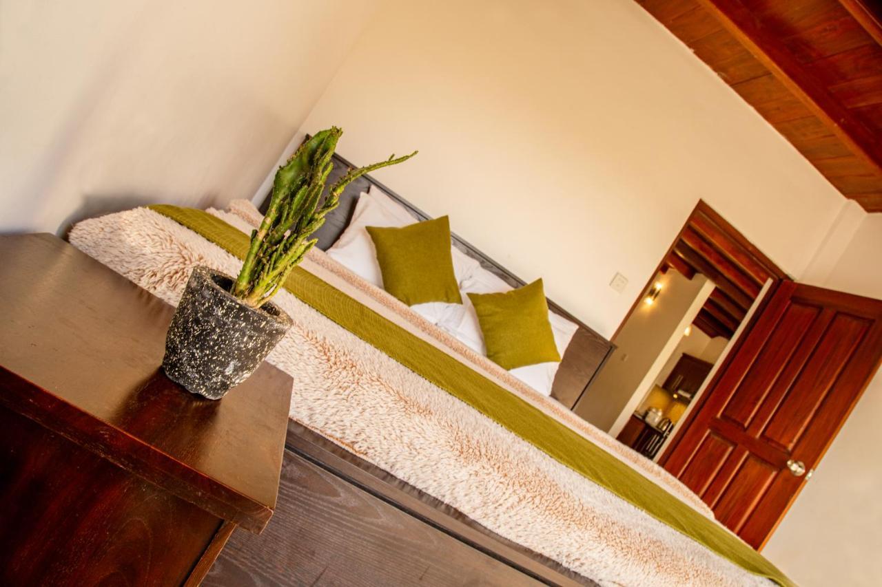 Moon Plains Luxury Apartments 努沃勒埃利耶 外观 照片