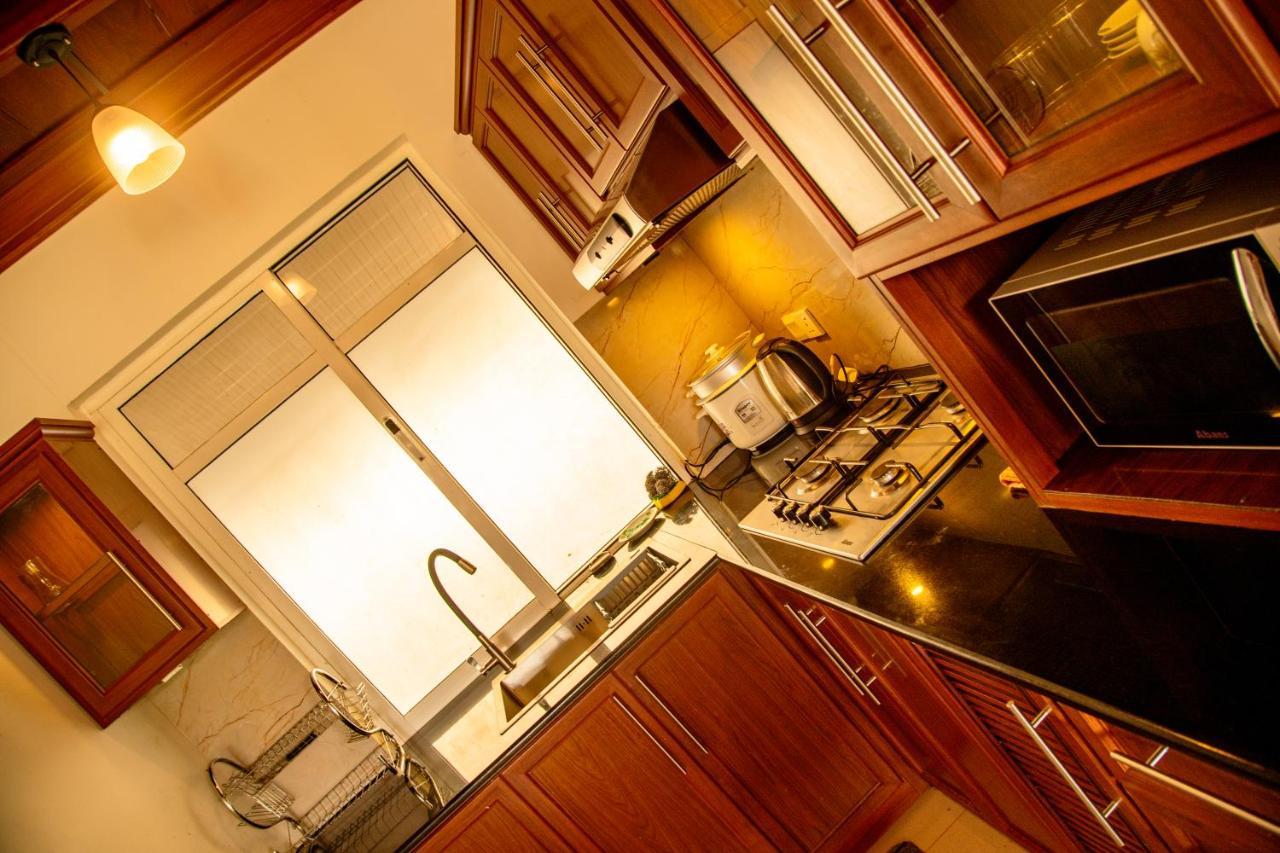 Moon Plains Luxury Apartments 努沃勒埃利耶 外观 照片