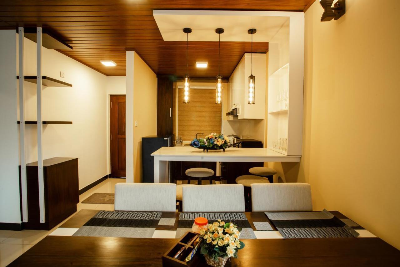 Moon Plains Luxury Apartments 努沃勒埃利耶 外观 照片